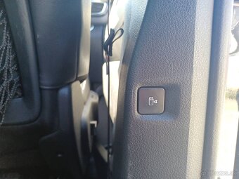 Peugeot Traveller 2.0 BlueHDi 177 S&S Business Standard AT - 8