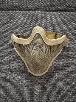 Airsoft výbava – maska, okuliare, hydrovak, odhadzovák - 8