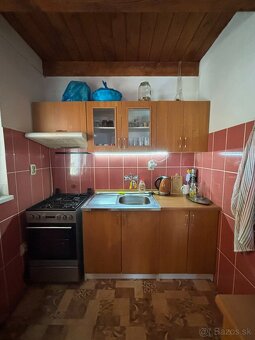 Predám peknú rekreačnú chatu - 8