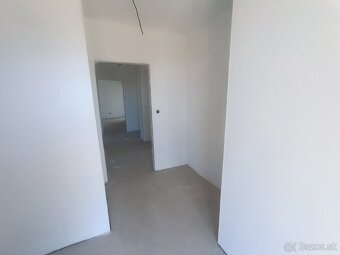 Novostavba 4 izb.rod.domu,809 m2 - Budatinska Lehota, KNM - 8