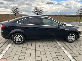 Ford Mondeo 2.0 TDCi DPF (140k) Titanium - 8