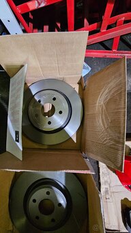 Jeep Grand Cerokke wkw srt streme kotyce platnicky - 8