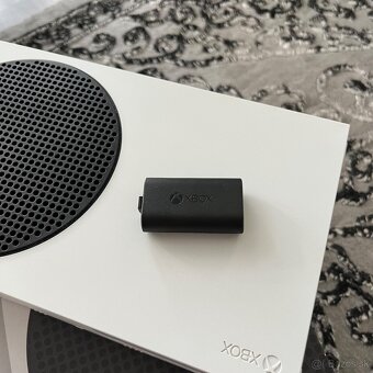 Xbox Series S - 512 GB SSD + príslušenstvo - 8