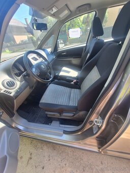 Suzuki Sx4 - 8