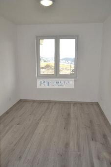 Na predaj nadštandardná novostavba 4-izbového rodinného dom - 8