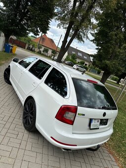 Skoda Octavia Rs 2,0Tdi 170Ps Dsg,Rv:2012 Black Optik - 8
