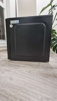 🖥️ 2× Funkčné PC zostavy – spolu LEN 60 € (Asus, , SSD/HDD - 8