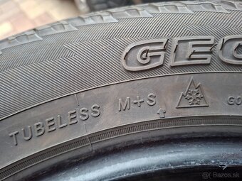 Predám zimné pneu.Yokohama Geolander A/T G015--215/65/16-98H - 8