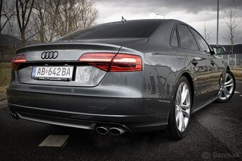 Audi S8 / SVK auto / TOP STAV / - 8