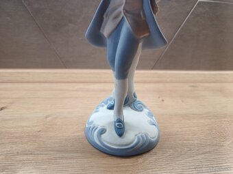 socha Royal Dux, rokokový tanečník - 8