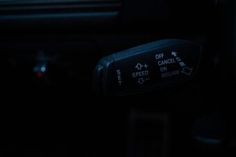 Audi A6 competition 3.0 - 8