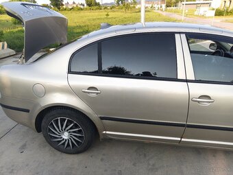 Škoda Superb - 8
