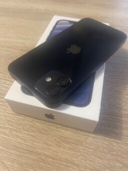 Apple iPhone 12 / 64GB Black / TOP stav - 8