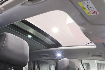 Volkswagen Passat B8 Variant 2.0 TDI 110kW DSG automat - 8