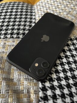 iPhone 11 black 128GB - 8