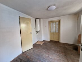 Sereď centrum- 3 izb.RD na 359 m2 pozemku na predaj - 8