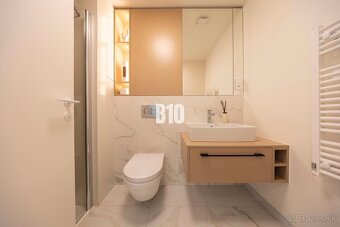 Nadštandardný 1-izbový byt v projekte Vydrica s výhľadom na - 8