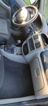 Renault Thalia 1.4 - 8