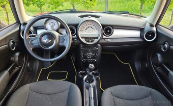 Mini One 1.6 16V 55KW/75 koní R.V.02/2013 - 8