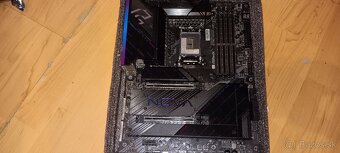 Intel 14700kf ( nerozobalený) z790 nova wifi, noctua nh-d15 - 8