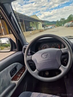 Toyota landcruiser 90 3.0 TD 92kw rok 1999 - 8