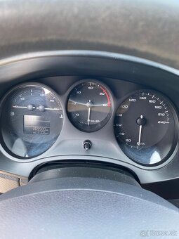 Seat Leon 1.6 tdi - 8