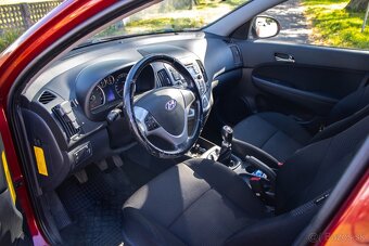 Hyundai i30 1.4i MPI DOHC CVVT / AJ NA SPLÁTKY / PROTIÚČET / - 8