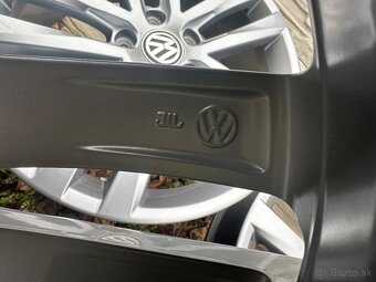 R-line Volkswagen Salvador R18 originál - 8