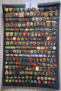 Zbierka rôznych odznakov v počte 1959 kusov. - 8