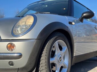 Mini Cooper One - 8