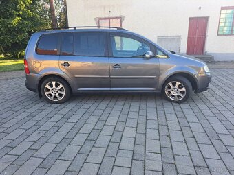 Volkswagen touran - 8