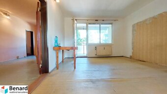 VEĽKÝ 95 m2, 4 IZBOVÝ BYT, NA PREDAJ, UL. A. MATUŠKU, PREŠOV - 8