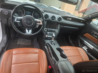 Ford Mustang V6 cabrio - 8
