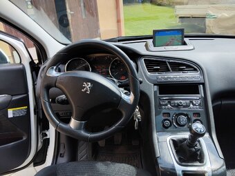 Peugeot 5008 2.0 hdi Allure 7 miest - 8