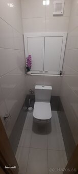 Ponúkam na predaj 3 izbový byt s garážou v Hurbanove - 8