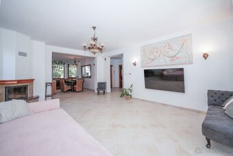 Rodinný dom v obci Rovinka na predaj - 8