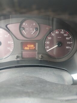 Citroen Berlingo 1.6hdi - 8