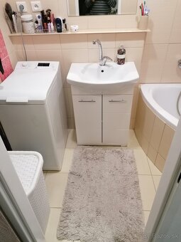 PRENÁJOM 2 IZBOVÝ BYT V BLÍZKOSTI CENTRA V TRNAVE - 8