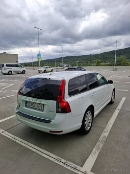 Volvo V50 100kw 2.0D AUTOMAT - 8