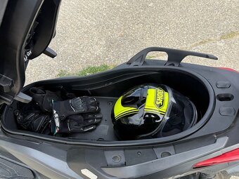 Yamaha Xmax 400 MOMO Desing - 8