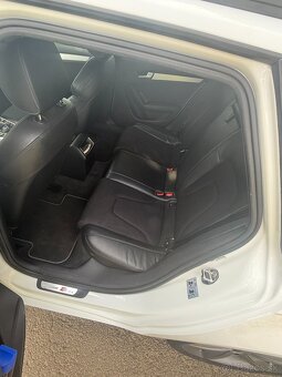 Audi A4 B8.5 2.0 TDI S-Line, 130 kW, TOP stav - 8