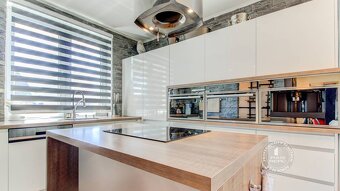 AXIS REAL | 4i Bungalov, bazén, pozemok 800m2, ECO OSADA, lu - 8