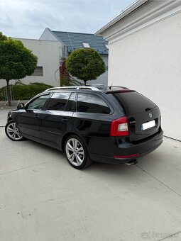 Škoda Octavia RS combi 2.0 tsi 2013 - 8