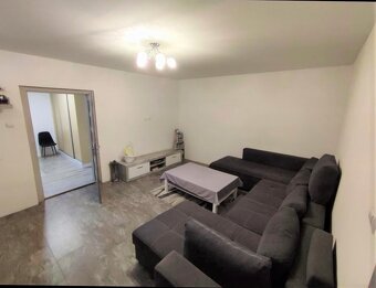 Gazdovský dom s pekným pozemkom Veľká Ida - 8