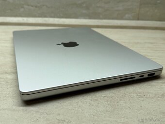 MacBook Pro 14" M3 Pro 18GB/1TB, batéria: 100%, 9 cyklov - 8