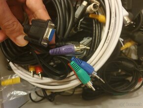 Rôzne audio a video káble - 8