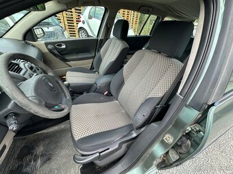 Renault Mégane Combi 1.9 TDi a/C - 8