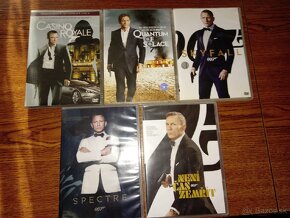 predám komplet DVD James BOND - 25 kusov - 8