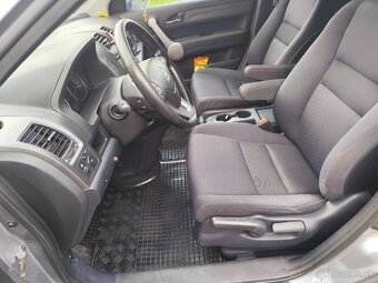 Predám Hondu CR-V 2,2CDTI 103kw - 8