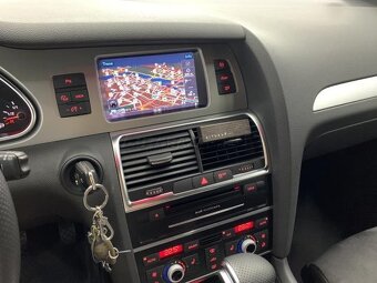 náhradné diely na: Audi Q7 Facelift 3.0 Tdi 176kw, Automatic - 8